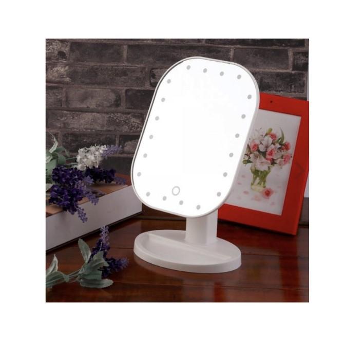Oglindă cosmetică cu iluminare LED 3